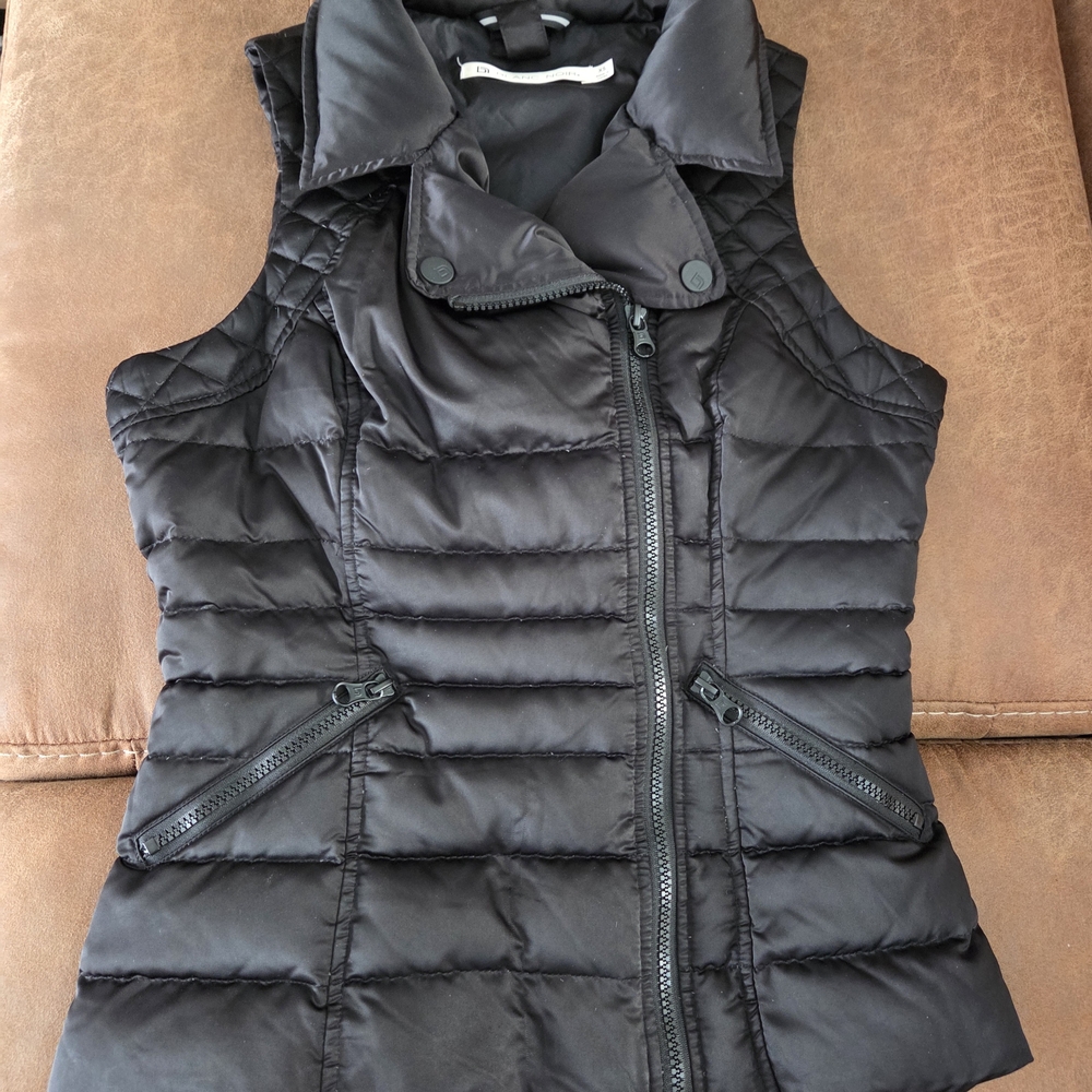 Blanc Noir Black Quilted Puffer Vest Asymmetrical Zipper